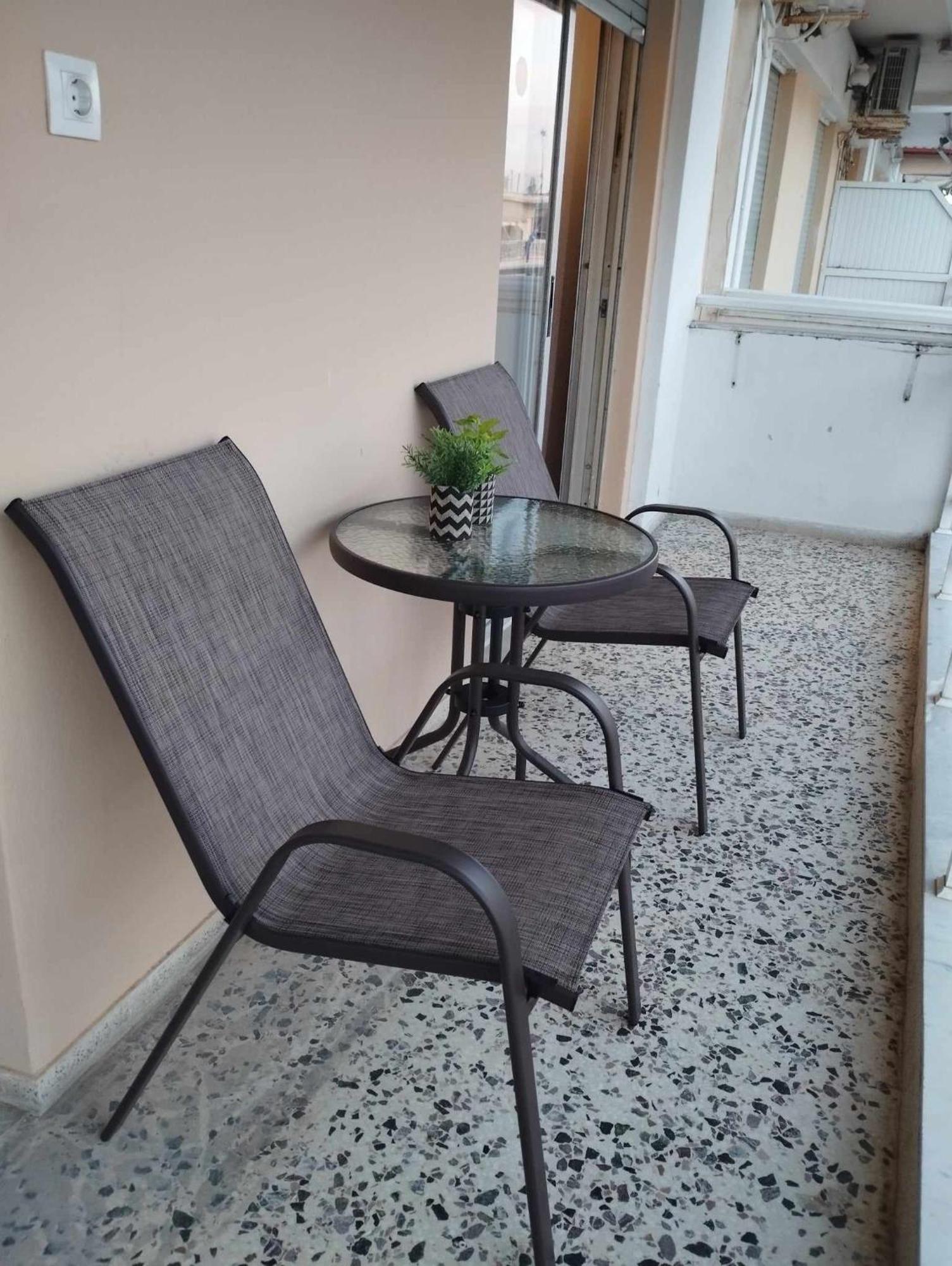 New Zeusplace Apartment With Private Parking Paralia Katerini Exterior photo