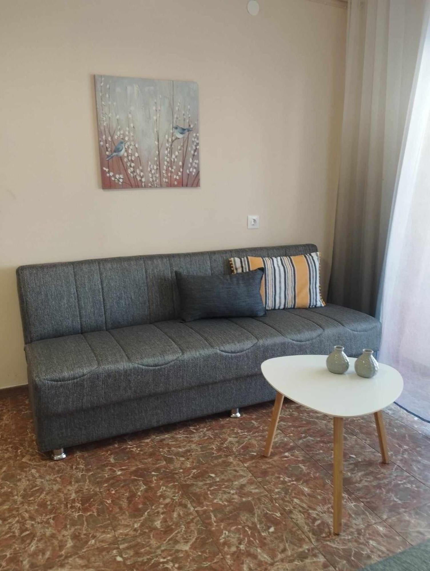 New Zeusplace Apartment With Private Parking Paralia Katerini Exterior photo
